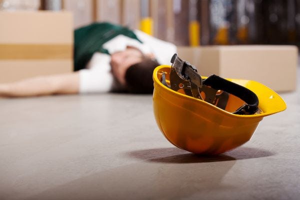 Moet werkgever schade zelfstandige vergoeden?