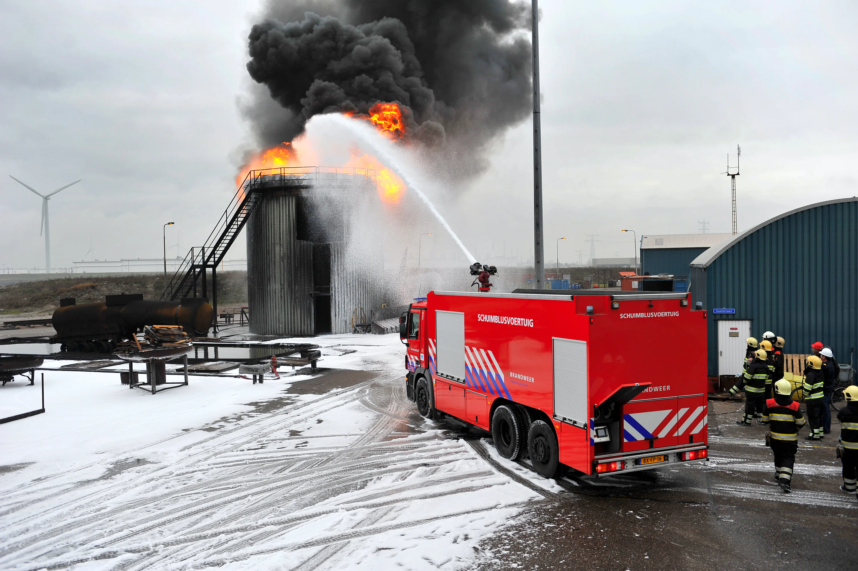 Van PFAS-houdend naar PFAS-vrij blusschuim, dit wil je erover weten